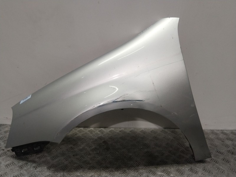 Recambio de aleta delantera izquierda para volkswagen jetta iii (1k2) 2.0 tdi referencia OEM IAM 1K5821021A  