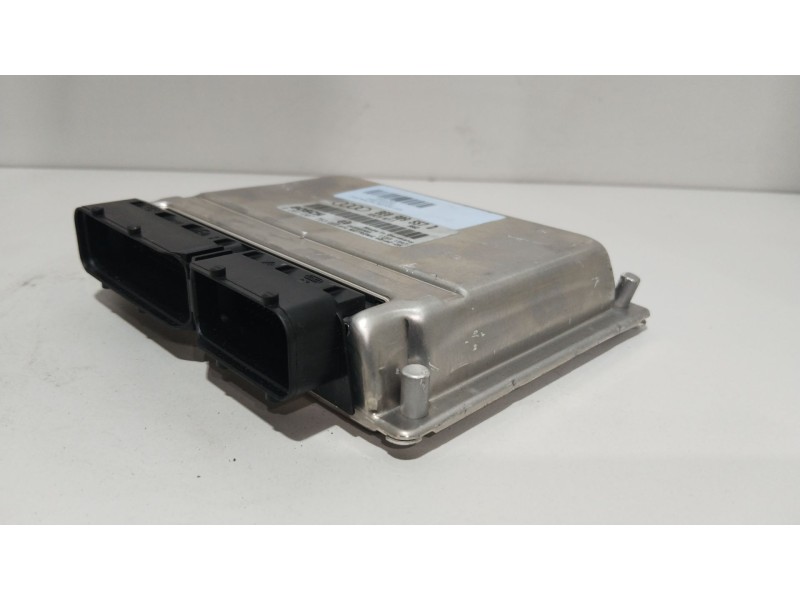 Recambio de centralita motor uce para audi a4 b6 (8e2) 1.6 referencia OEM IAM 0261207753  