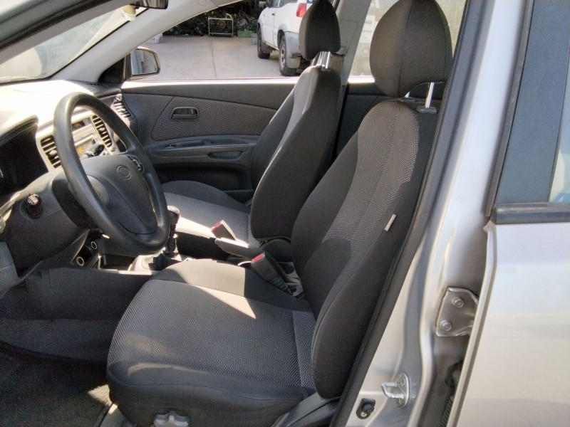 kia rio ii (jb) del año 2009