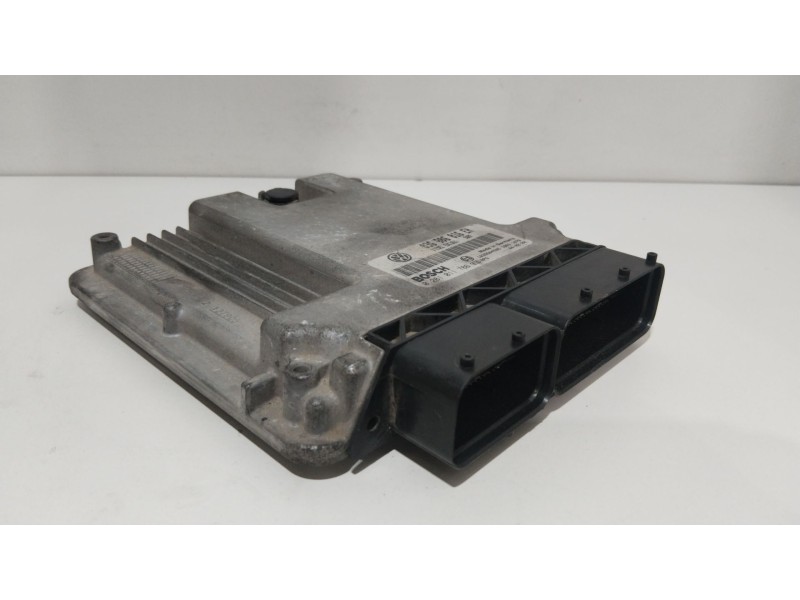 Recambio de centralita motor uce para volkswagen touran (1t1, 1t2) 2.0 tdi referencia OEM IAM 0281011786  