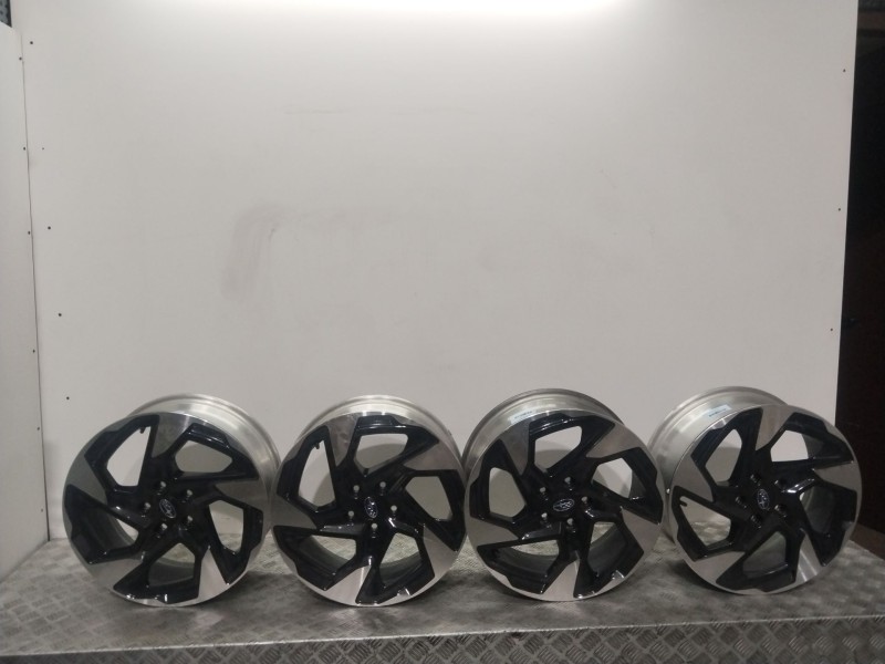 Recambio de juego llantas para subaru xv (gt) 2.0 i awd (gt7) referencia OEM IAM 9WC342588729  J18X7J55
