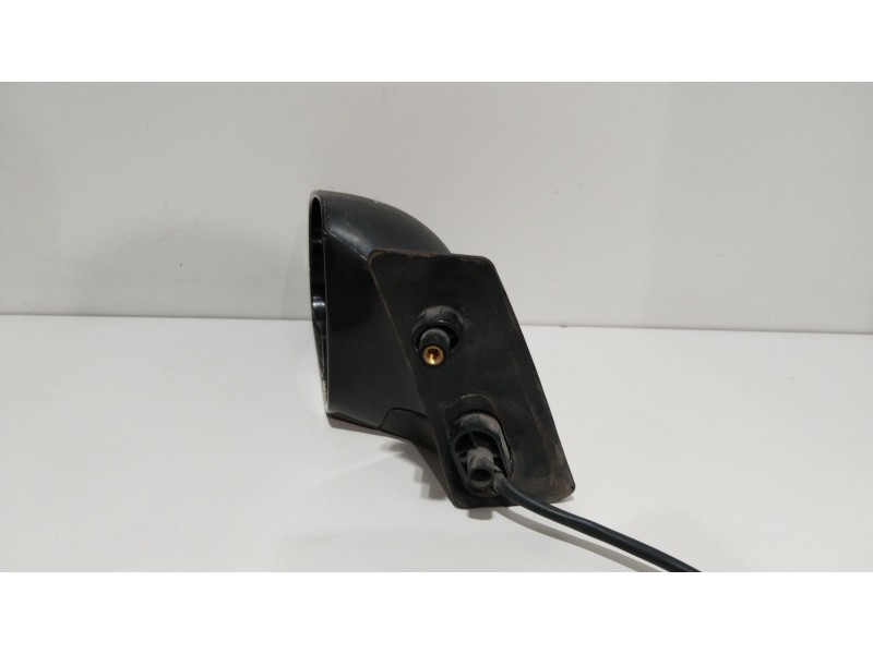 Recambio de retrovisor izquierdo para landwind (jmc) cv9 1.6 referencia OEM IAM 8202010BHFA  