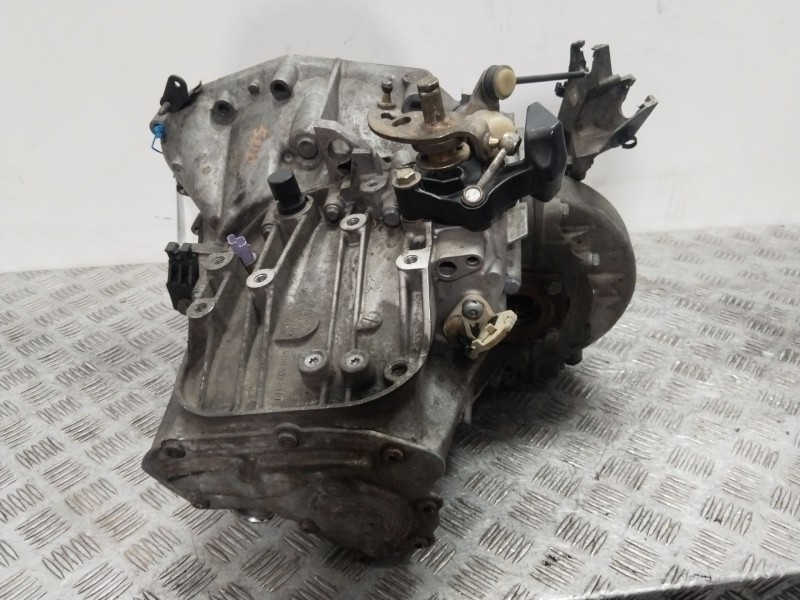 Recambio de caja cambios para peugeot 307 sw (3h) 2.0 hdi 135 referencia OEM IAM 20MB01  
