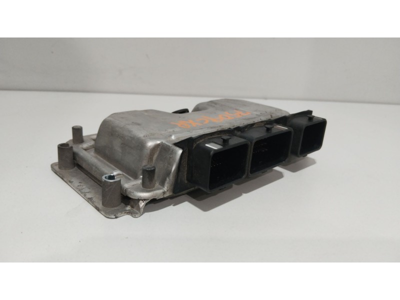 Recambio de centralita motor uce para citroën xsara picasso (n68) 1.6 referencia OEM IAM 0261207318  