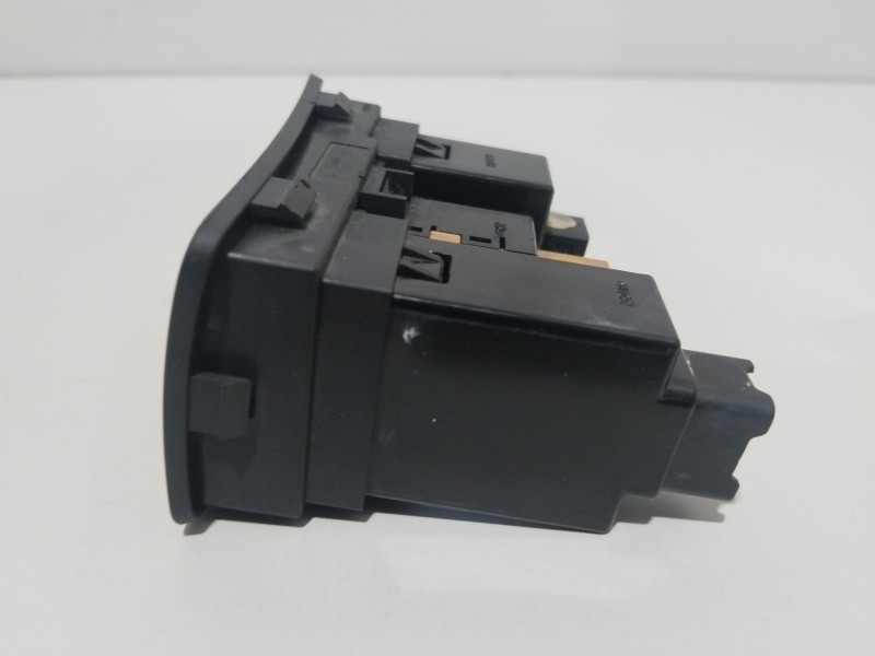 Recambio de conjunto interruptores para hyundai i30 (fd) 1.6 crdi referencia OEM IAM 5389L2  