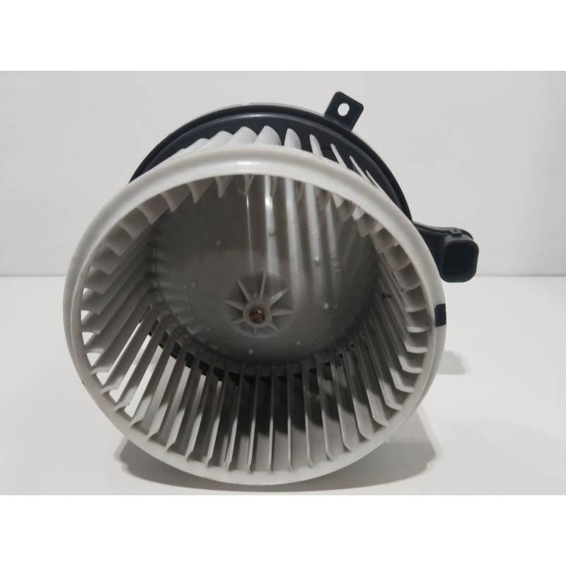 Recambio de motor calefaccion para nissan x-trail iii (t32_, t32r, t32rr) 1.3 dig-t referencia OEM IAM 272V06LE0B  