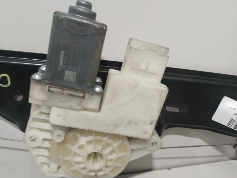 Recambio de elevalunas delantero derecho para nissan qashqai (j11) acenta referencia OEM IAM 80700HV00A C88538101 