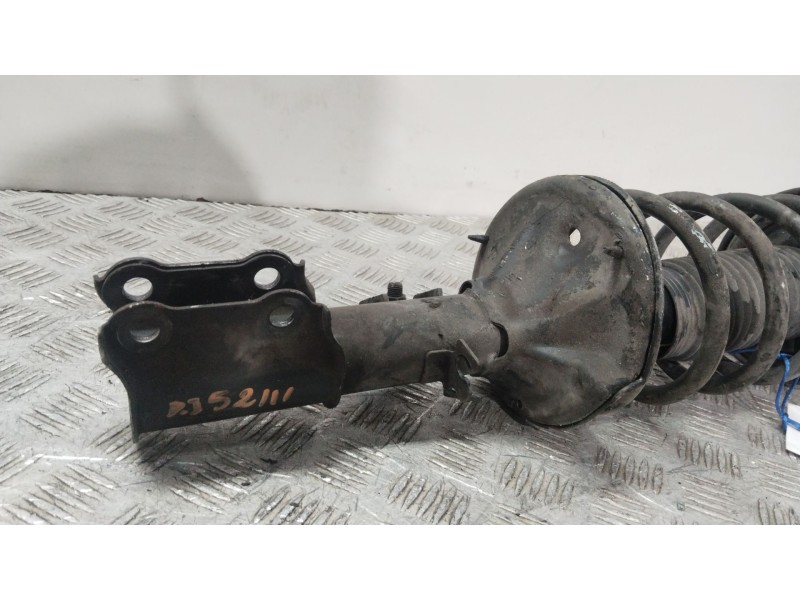 Recambio de amortiguador delantero izquierdo para hyundai getz (tb) 1.1 referencia OEM IAM 546501C300  