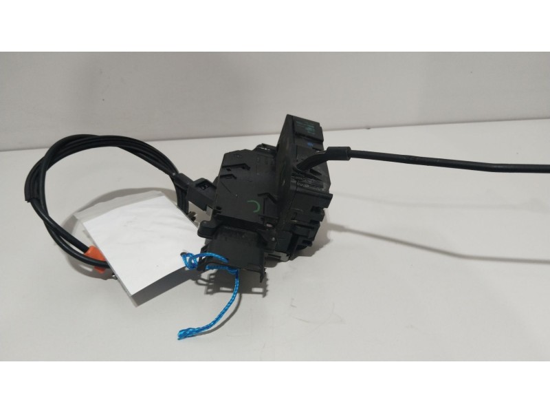 Recambio de cerradura puerta trasera izquierda para citroën c4 picasso sx referencia OEM IAM 24090816  