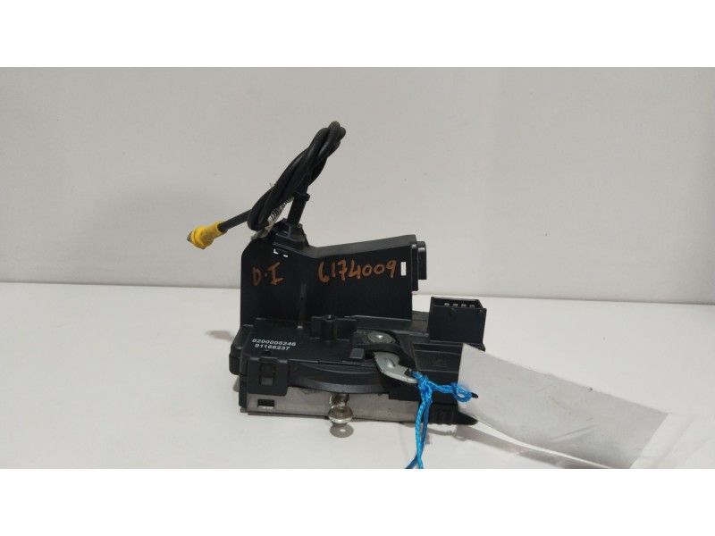 Recambio de cerradura puerta delantera izquierda para renault trafic furgón l1h1 2,7t referencia OEM IAM 8200008246  