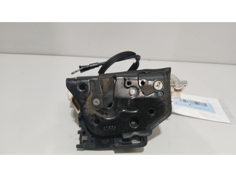 Recambio de cerradura puerta trasera derecha para seat leon (1p1) 1.4 tsi referencia OEM IAM   