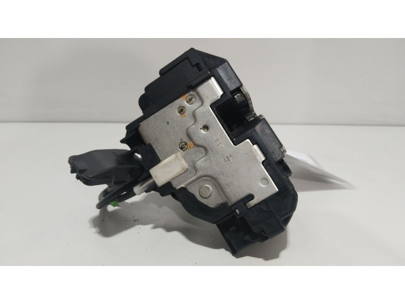 Recambio de cerradura puerta delantera derecha para nissan micra iii (k12) 1.5 dci referencia OEM IAM 4206E  