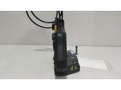 Recambio de cerradura puerta trasera derecha para toyota corolla (e12) 1.4 d-4d luna compact referencia OEM IAM    2
