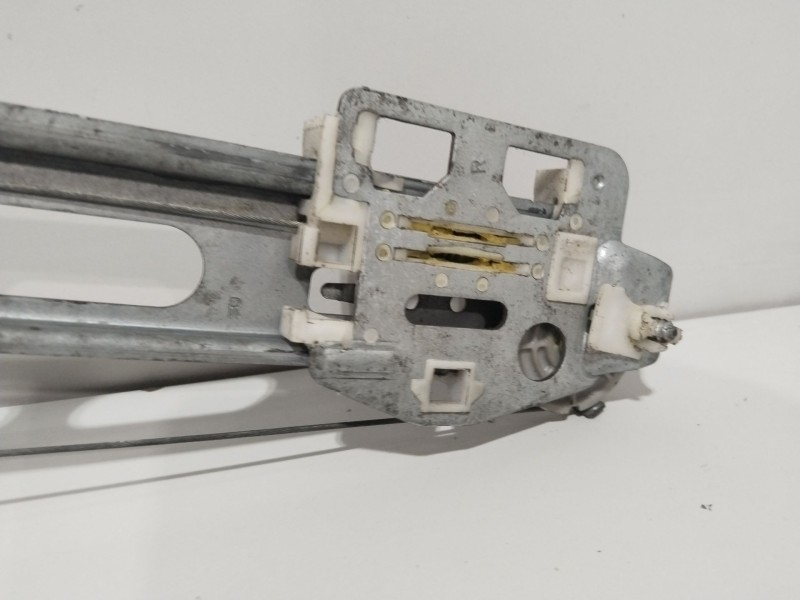 Recambio de elevalunas delantero derecho para mercedes-benz clase a (w168) 160 (168.033) referencia OEM IAM 1687202046  