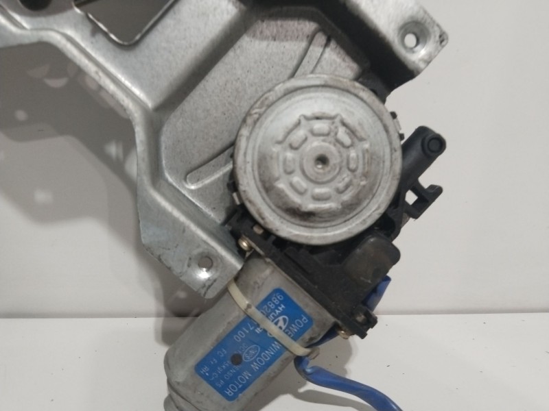 Recambio de elevalunas delantero derecho para hyundai matrix (fc) 1.5 crdi gls referencia OEM IAM 9882017100  