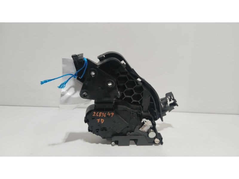 Recambio de cerradura puerta trasera derecha para volvo v50 familiar 1.6 d kinetic referencia OEM IAM 30699112  