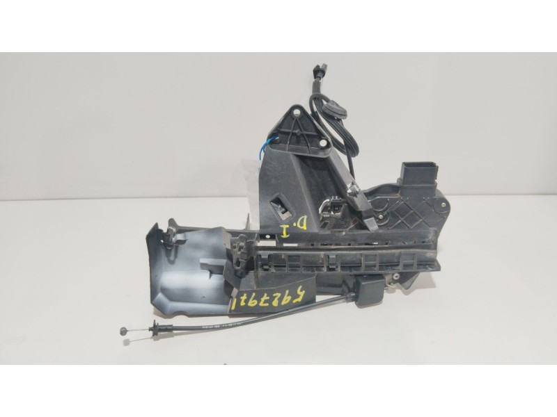 Recambio de cerradura puerta delantera derecha para peugeot 308 confort referencia OEM IAM 567147  