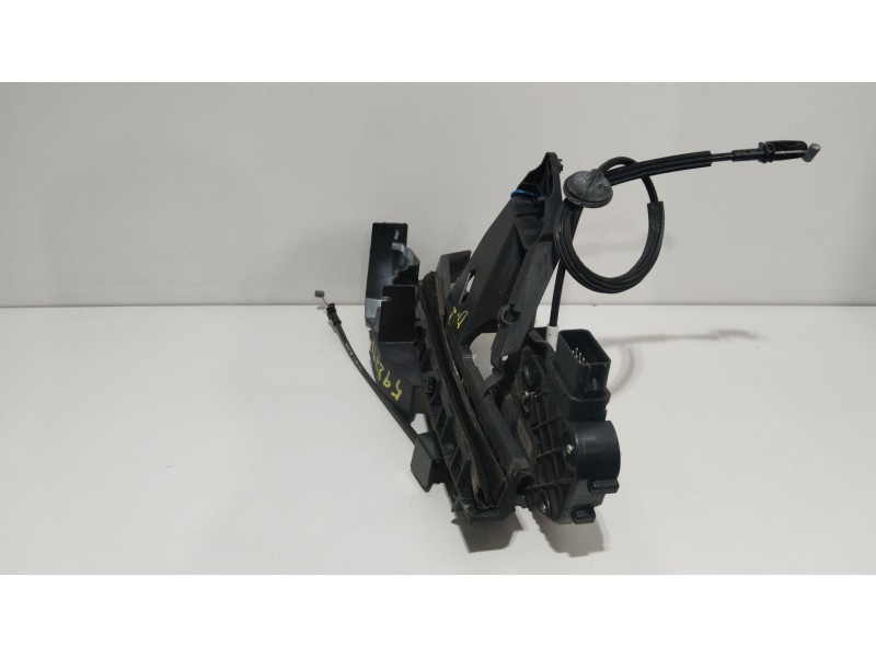 Recambio de cerradura puerta delantera derecha para peugeot 308 confort referencia OEM IAM 567147  