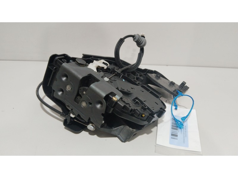 Recambio de cerradura puerta trasera izquierda para volvo s40 berlina 2.0 d kinetic referencia OEM IAM LH30699111  