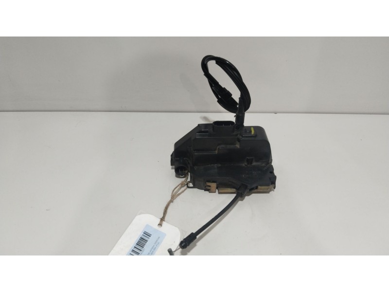 Recambio de cerradura puerta delantera derecha para nissan primera berlina (p12) visia referencia OEM IAM   