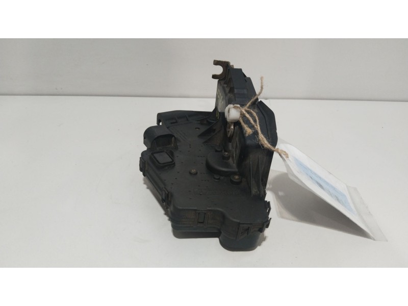 Recambio de cerradura puerta delantera derecha para bmw serie 3 berlina (e46) 316i referencia OEM IAM   