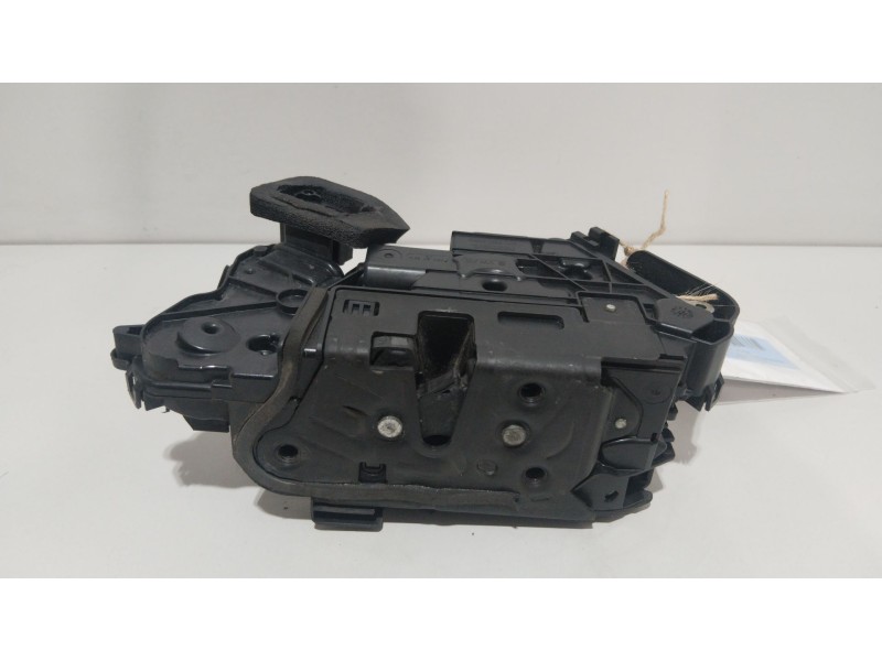 Recambio de cerradura puerta delantera izquierda para skoda superb iii (3v3) 2.0 tdi referencia OEM IAM B5A5TB837015A  