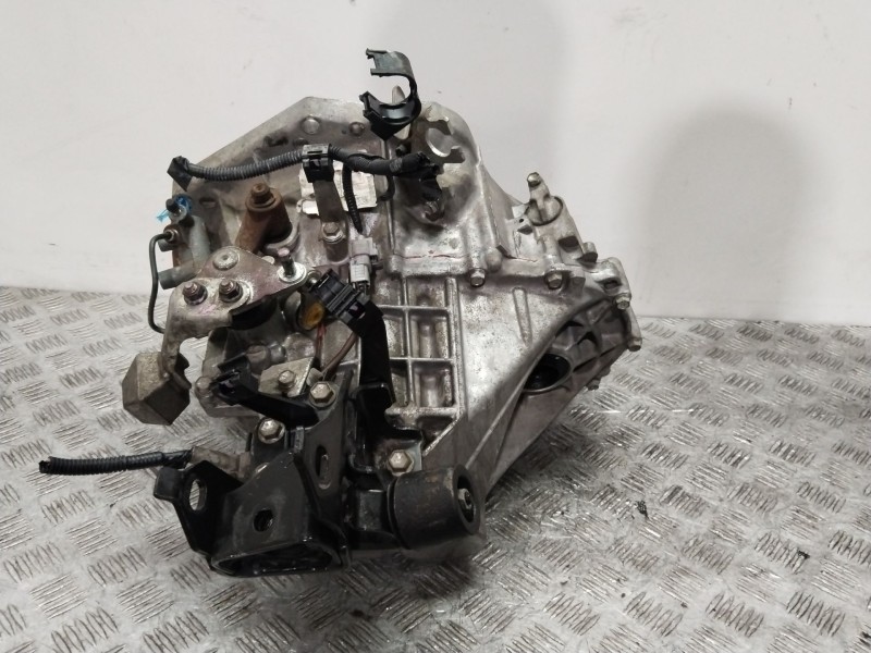 Recambio de caja cambios para toyota yaris (_p9_) 1.0 vvt-i (ksp90_) referencia OEM IAM 303000D070  3030052411