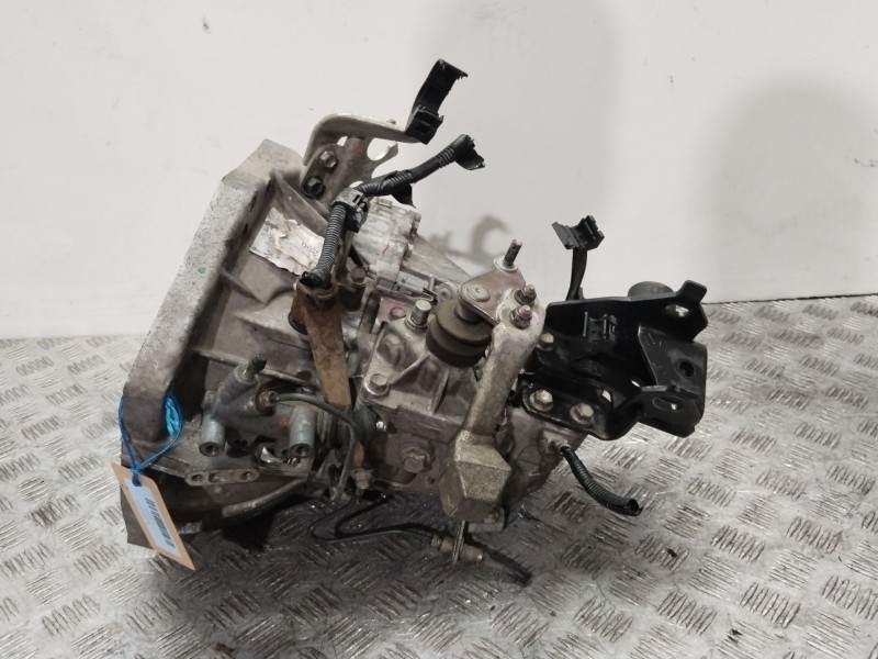 Recambio de caja cambios para toyota yaris (_p9_) 1.0 vvt-i (ksp90_) referencia OEM IAM 303000D070  3030052411