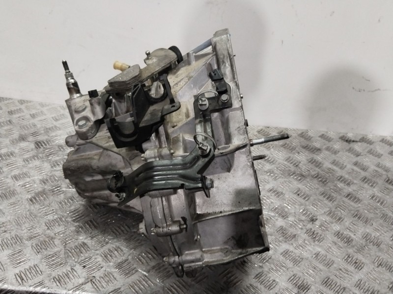 Recambio de caja cambios para dacia duster (hm_) 1.5 dci 115 (hmad) referencia OEM IAM TL4B361  TL4361