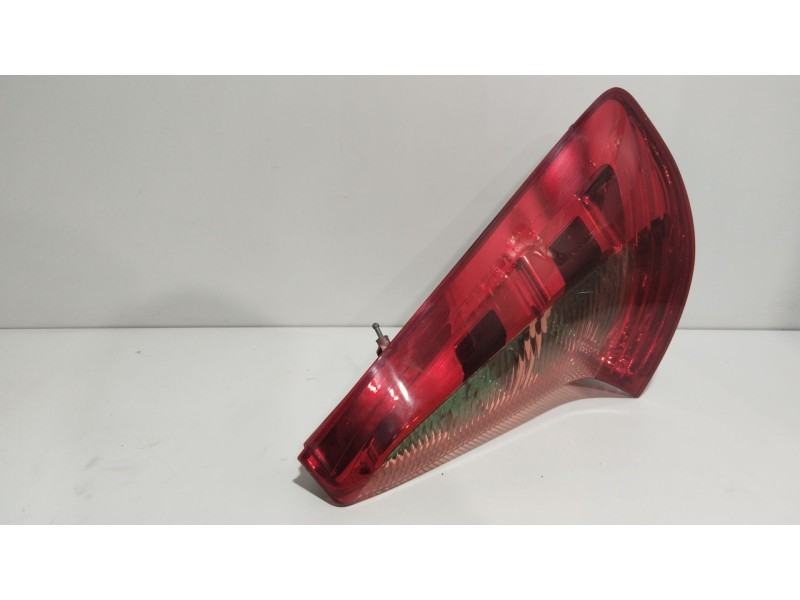 Recambio de piloto trasero derecho para citroën c4 coupé (la_) 1.6 hdi referencia OEM IAM 9646801677  