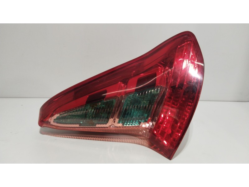 Recambio de piloto trasero derecho para citroën c4 coupé (la_) 1.4 16v referencia OEM IAM 9646801677  