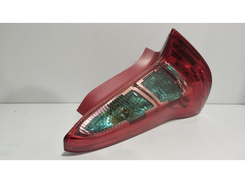 Recambio de piloto trasero izquierdo para citroën c4 coupé (la_) 1.4 16v referencia OEM IAM 9646801777  