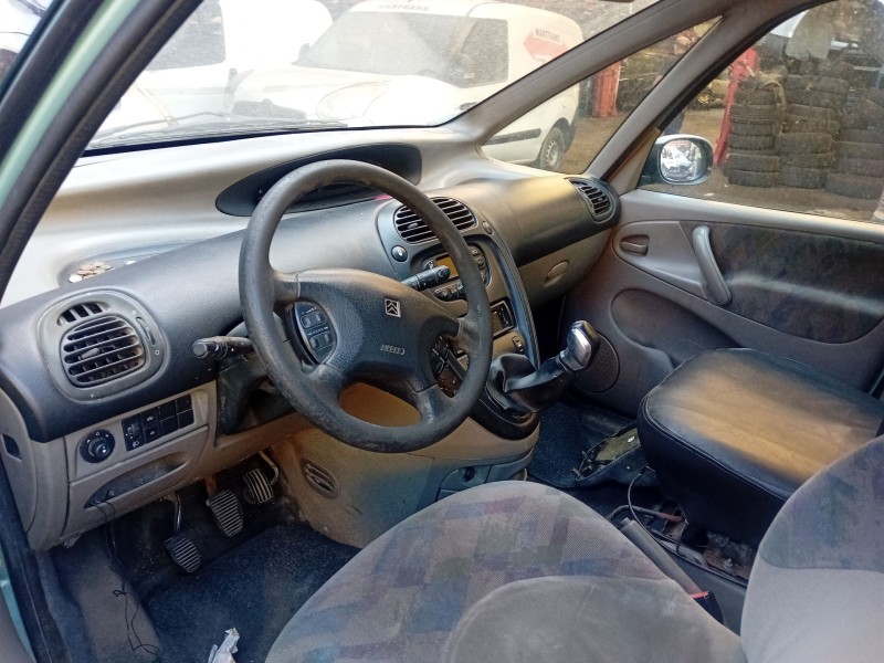 citroën xsara picasso (n68) del año 2001
