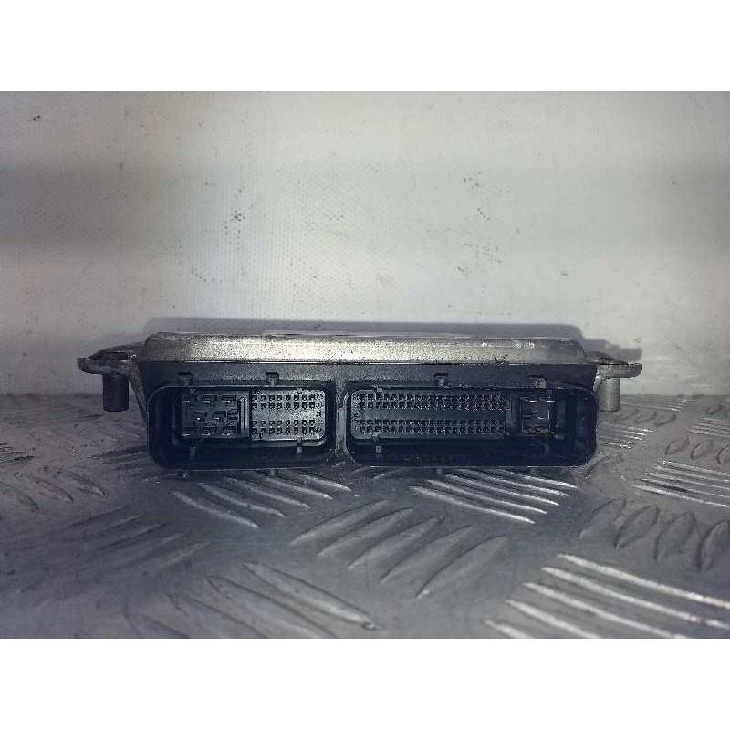 CENTRALITA MOTOR UCE 0281010947  - imagen 3