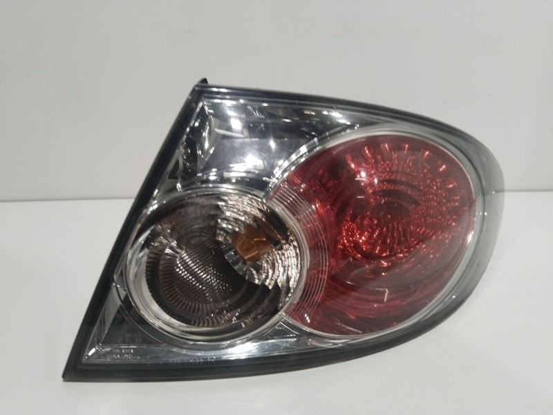 Recambio de piloto trasero derecho para mazda 6 hatchback (gg) 1.8 referencia OEM IAM 22061971  