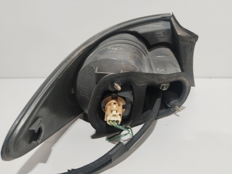 Recambio de piloto trasero derecho para mazda 6 hatchback (gg) 1.8 referencia OEM IAM 22061971  