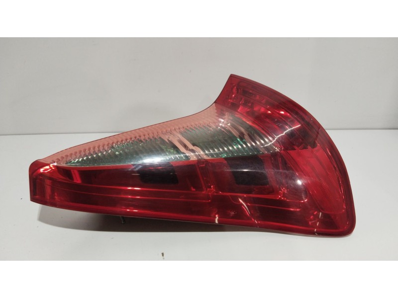 Recambio de piloto trasero izquierdo para citroën c4 coupé (la_) 1.6 hdi referencia OEM IAM 9646801777  