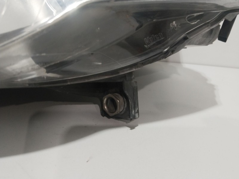 Recambio de faro izquierdo para volkswagen passat b6 (3c2) 2.0 tdi referencia OEM IAM 3C0941005AA  