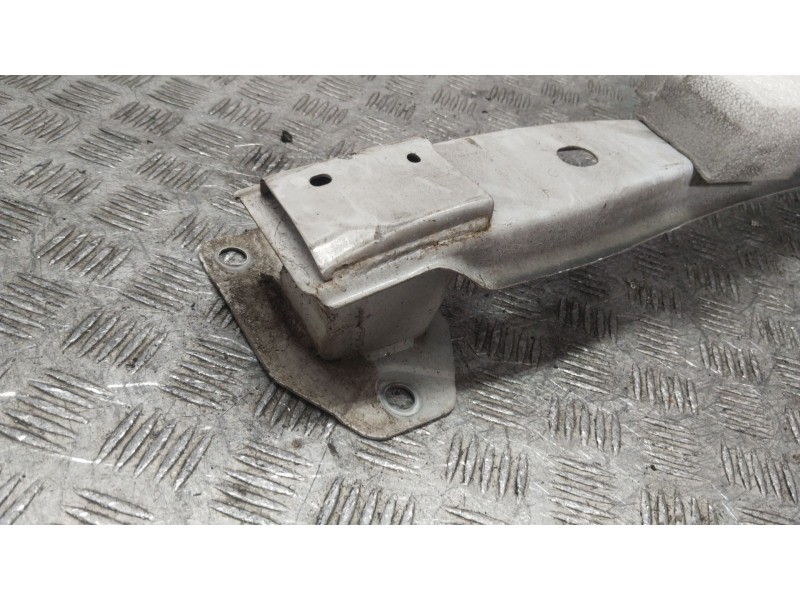 Recambio de refuerzo paragolpes trasero para mazda 2 (de_, dh_) 1.3 (de3fs) referencia OEM IAM DF7150260  