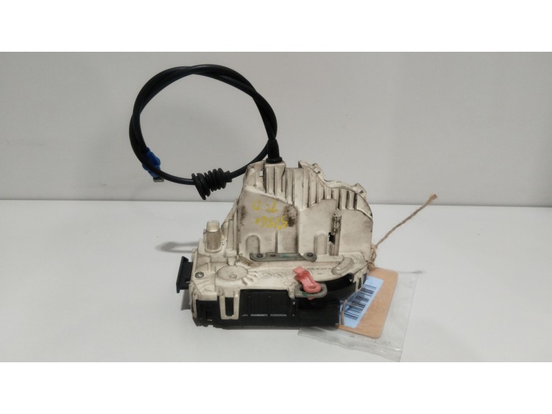 Recambio de cerradura puerta trasera derecha para dodge journey 2.0 crd referencia OEM IAM   