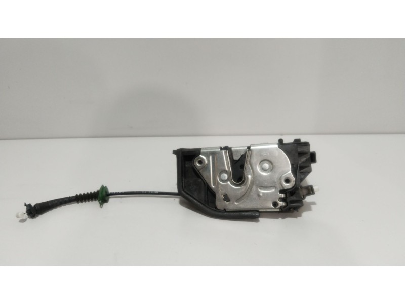 Recambio de cerradura puerta trasera izquierda para bmw x3 (e83) 3.0d referencia OEM IAM 0167069  
