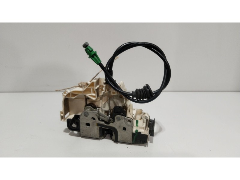 Recambio de cerradura puerta delantera derecha para dodge journey 2.0 crd referencia OEM IAM P04589694AA  