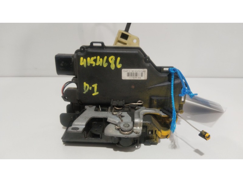 Recambio de cerradura puerta delantera izquierda para skoda octavia berlina (1u2) tour referencia OEM IAM 117674300  