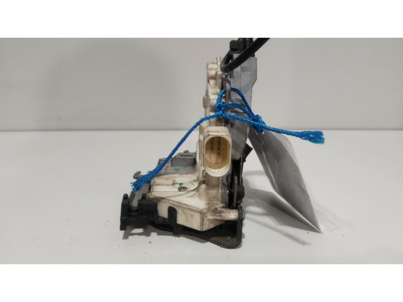 Recambio de cerradura puerta trasera derecha para seat leon (1p1) reference referencia OEM IAM 1P1839016  