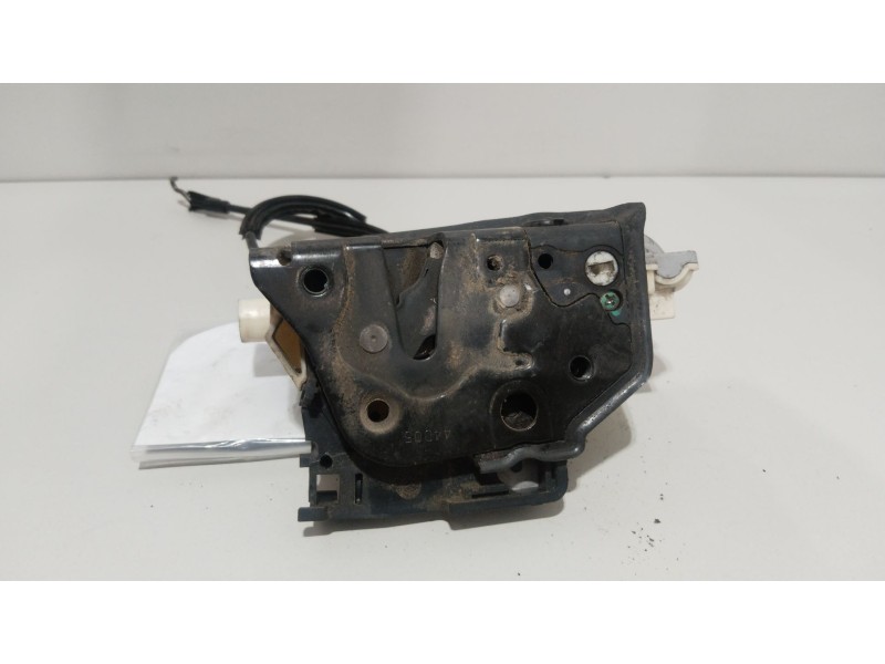 Recambio de cerradura puerta trasera derecha para seat leon (1p1) reference referencia OEM IAM 1P1839016  