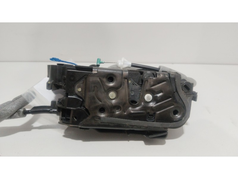 Recambio de cerradura puerta delantera derecha para skoda superb iii (3v3) 2.0 tdi referencia OEM IAM   