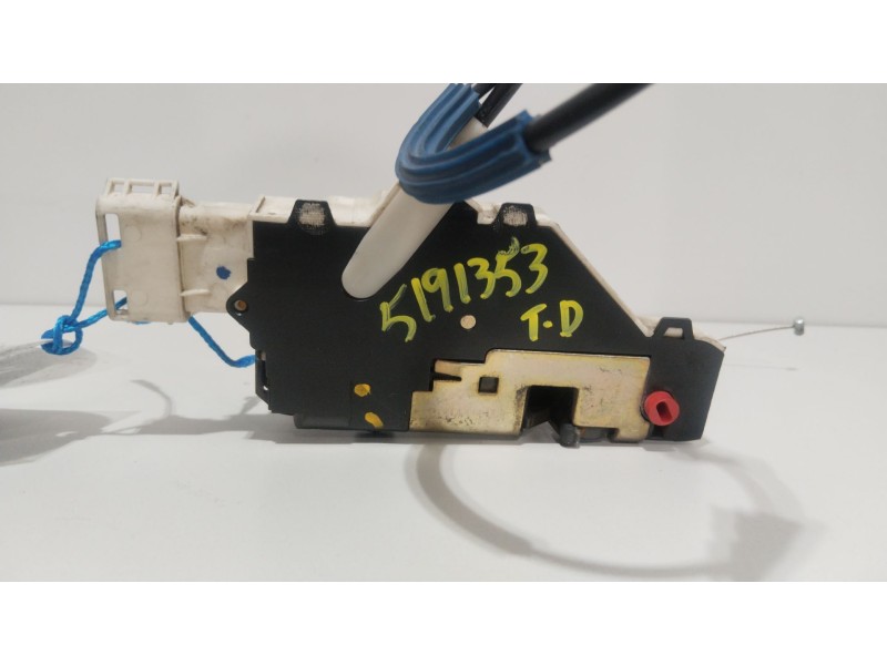 Recambio de cerradura puerta trasera izquierda para citroën c4 berlina sx referencia OEM IAM 9647175080E03  