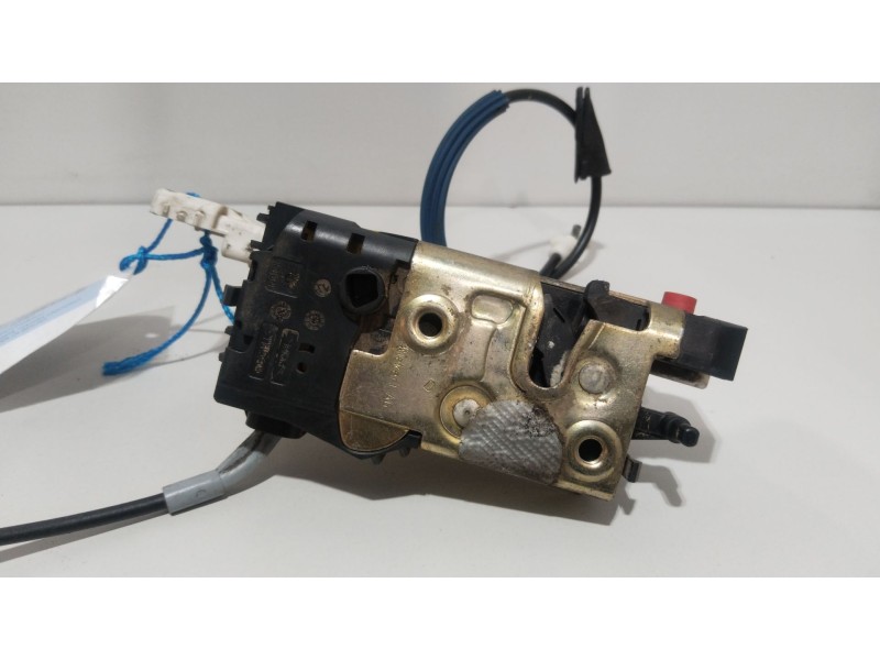 Recambio de cerradura puerta trasera izquierda para citroën c4 berlina sx referencia OEM IAM 9647175080E03  