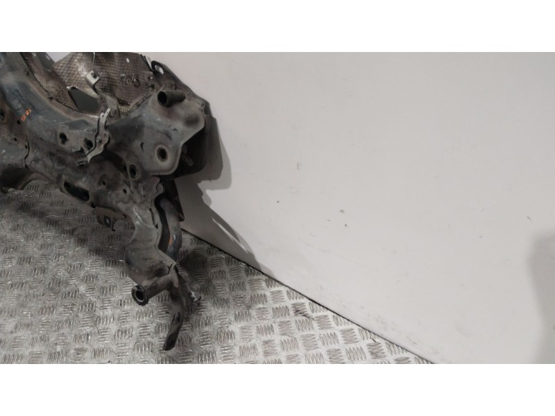 Recambio de puente delantero para toyota prius (_w3_) 1.8 hybrid (zvw3_) referencia OEM IAM 5120112442  