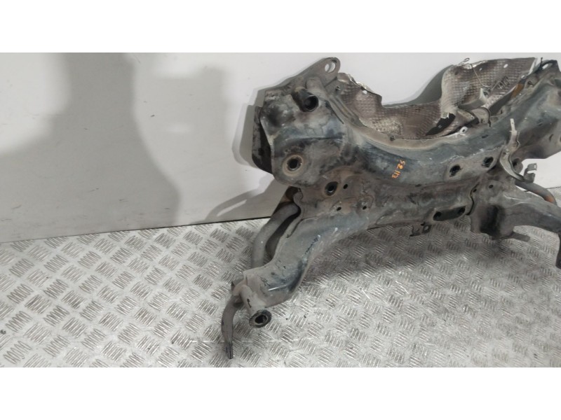 Recambio de puente delantero para toyota prius (_w3_) 1.8 hybrid (zvw3_) referencia OEM IAM 5120112442  
